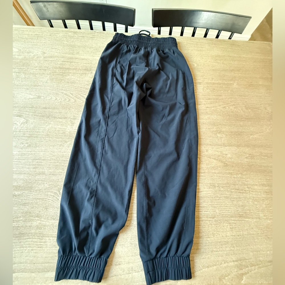 Abercrombie YPB Black Jogger Pants XXS short - Picture 2 of 4